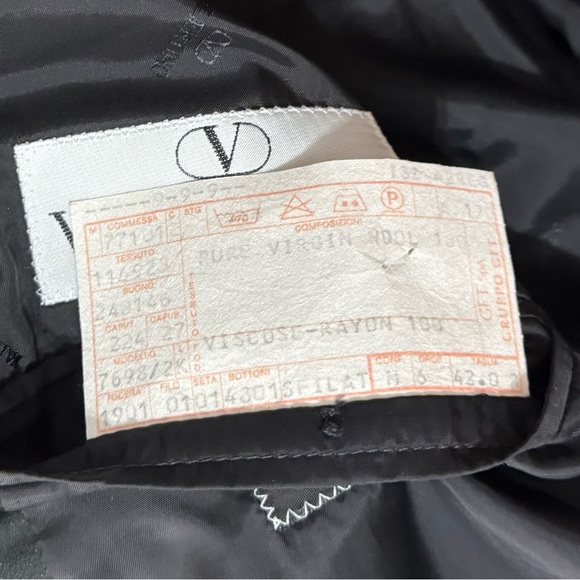 NEW VALENTINO Italy Black 2 Button 100% wool dinner tuxedo jacket Size 42 $4850 - Picture 12 of 12
